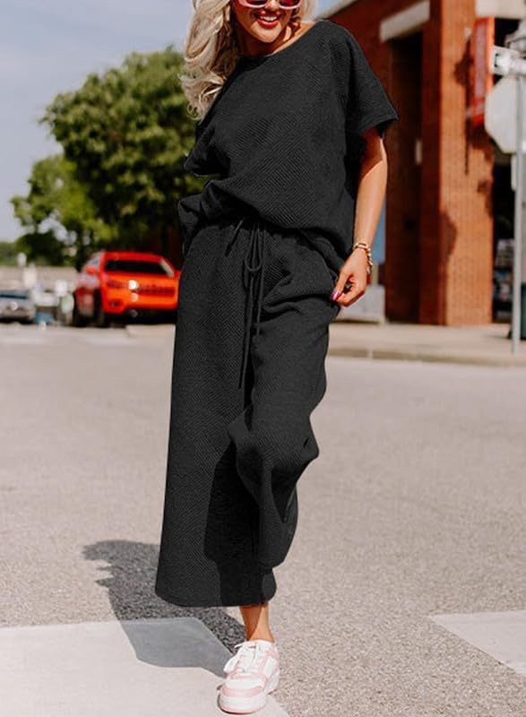 Solid Color Texture Casual Fashion Women's Wear Short-sleeved Trousers Two-piece Set -
