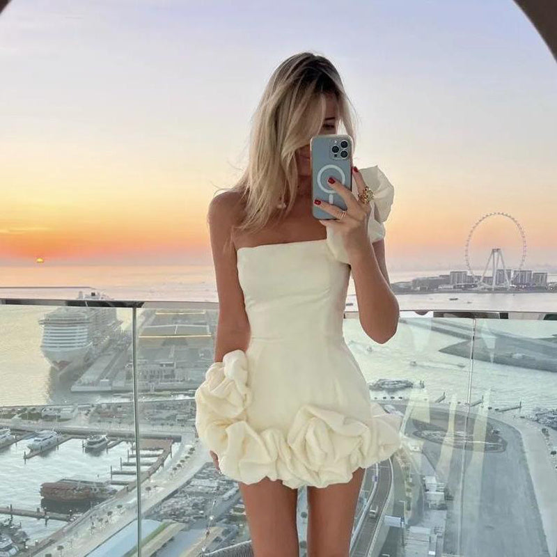 Rochie Seară Volane Senzuale: Umăr Degolit & Design Floral -