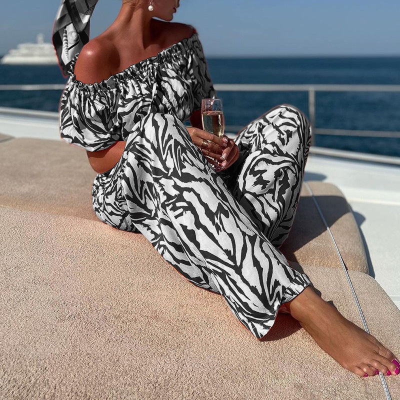 Women's Fashionable Temperament Off-shoulder Short-sleeved Trousers Two-piece Set -