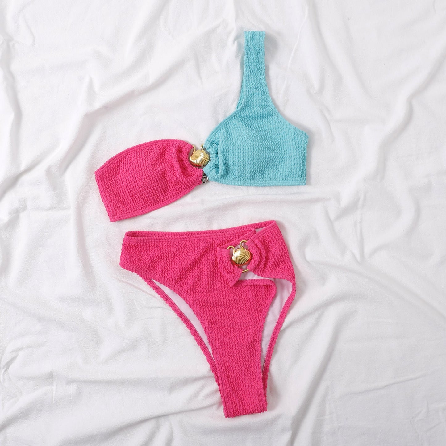 European And American Contrast Color Bikini Wave Pattern Split Swimsuit -