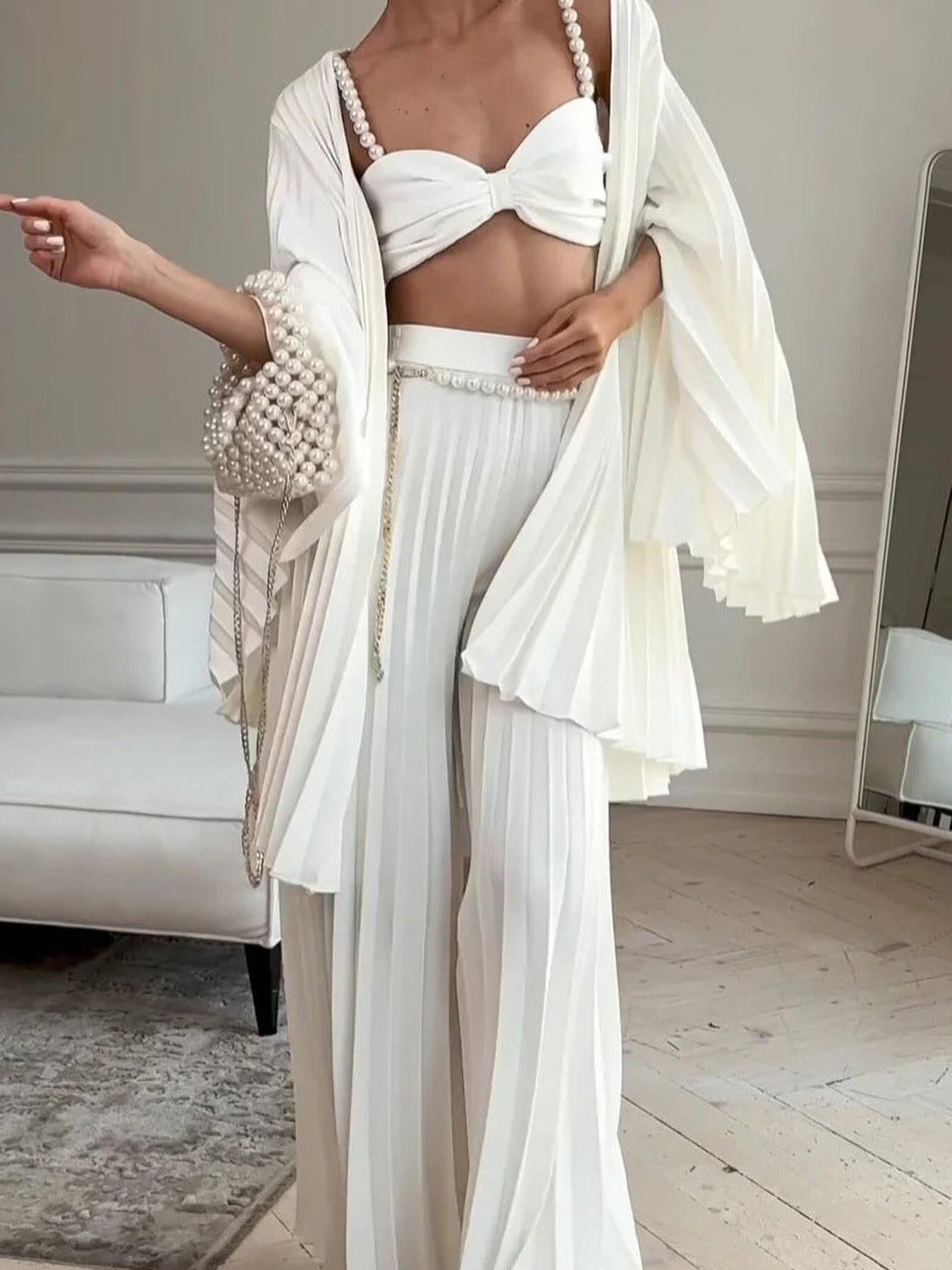 White Pleated Vest Cardigan Three-piece Wide-leg Pants Suit -