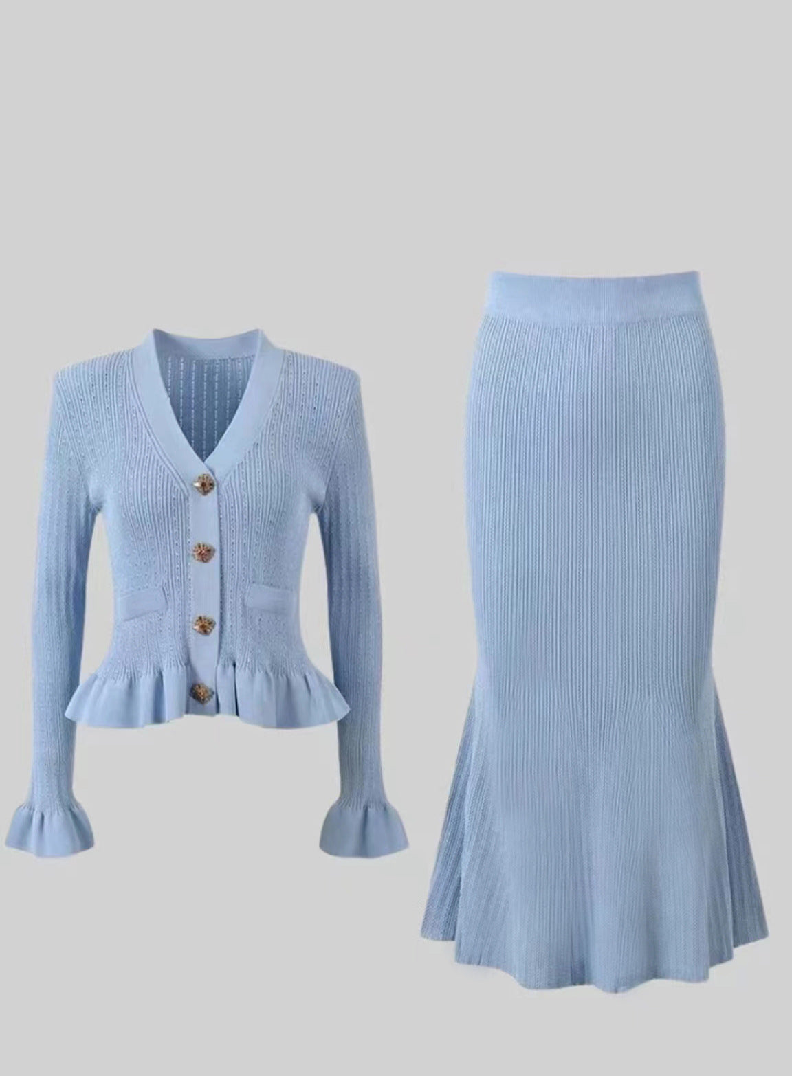 Ruffled V-neck Hip With A Set Of Suit -