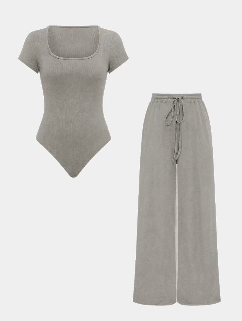 Set 2 Piese - Jumpsuit Dungi Îngropate & Piesă Coordonată -