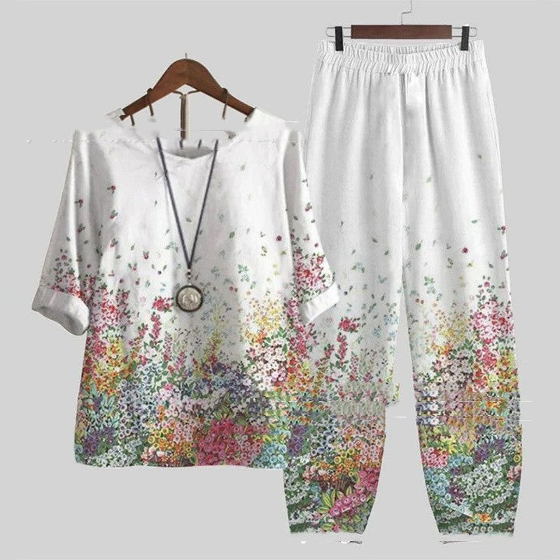 Women's Printed Top And Pants -