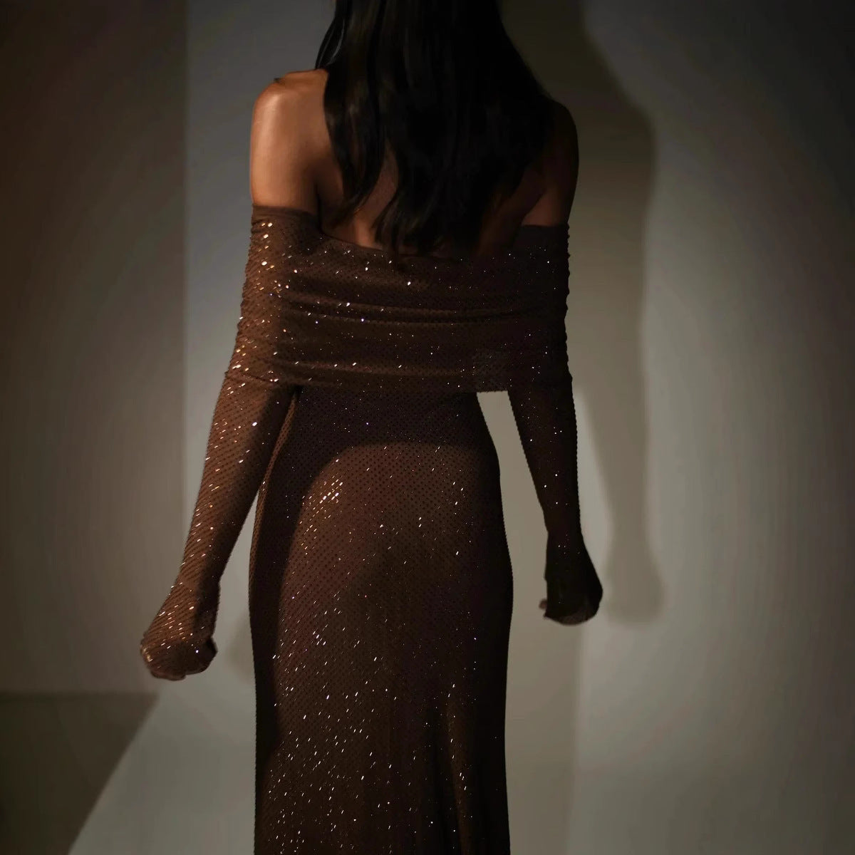 Sexy Luxury Strapless Long Sleeve Slim Rhinestone Noble Dress -