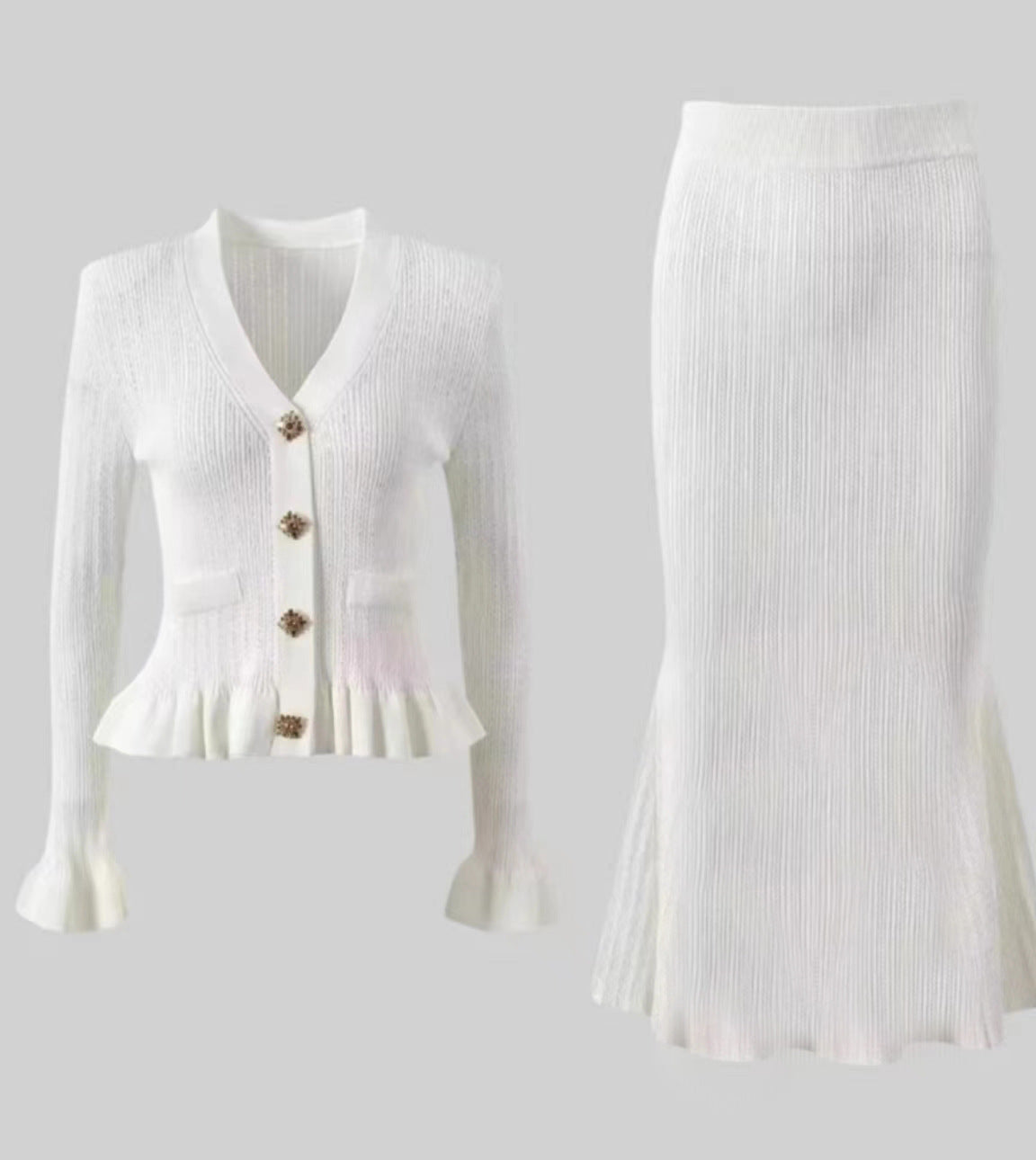 Ruffled V-neck Hip With A Set Of Suit -