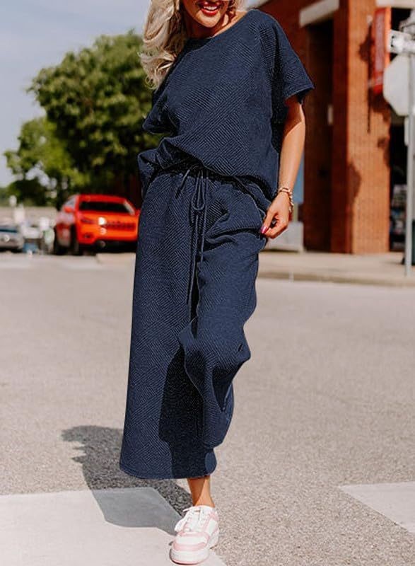 Solid Color Texture Casual Fashion Women's Wear Short-sleeved Trousers Two-piece Set -