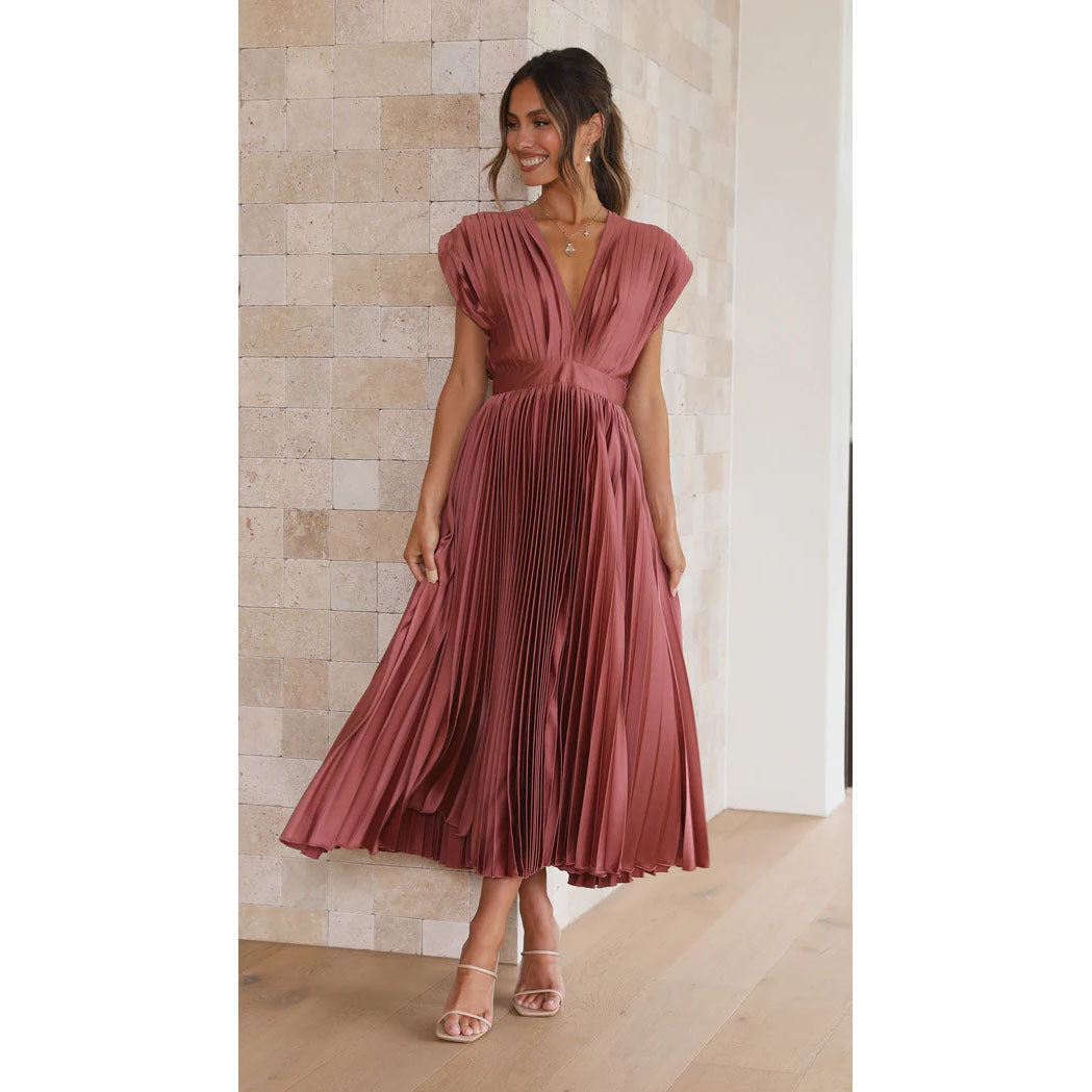 Rochie Vara Pliuri Fluide: Fermoar Decorativ & Silueta Lejeră 2025 -
