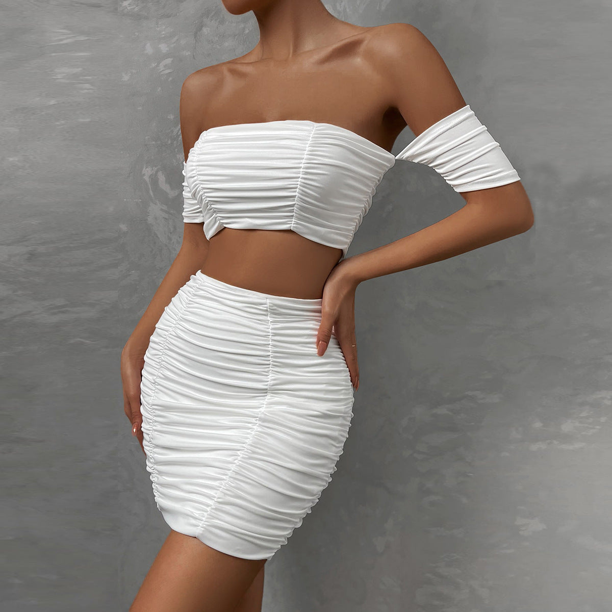 Women's Fashionable Casual Raglan Short Sleeve Pleated Hip Skirt -