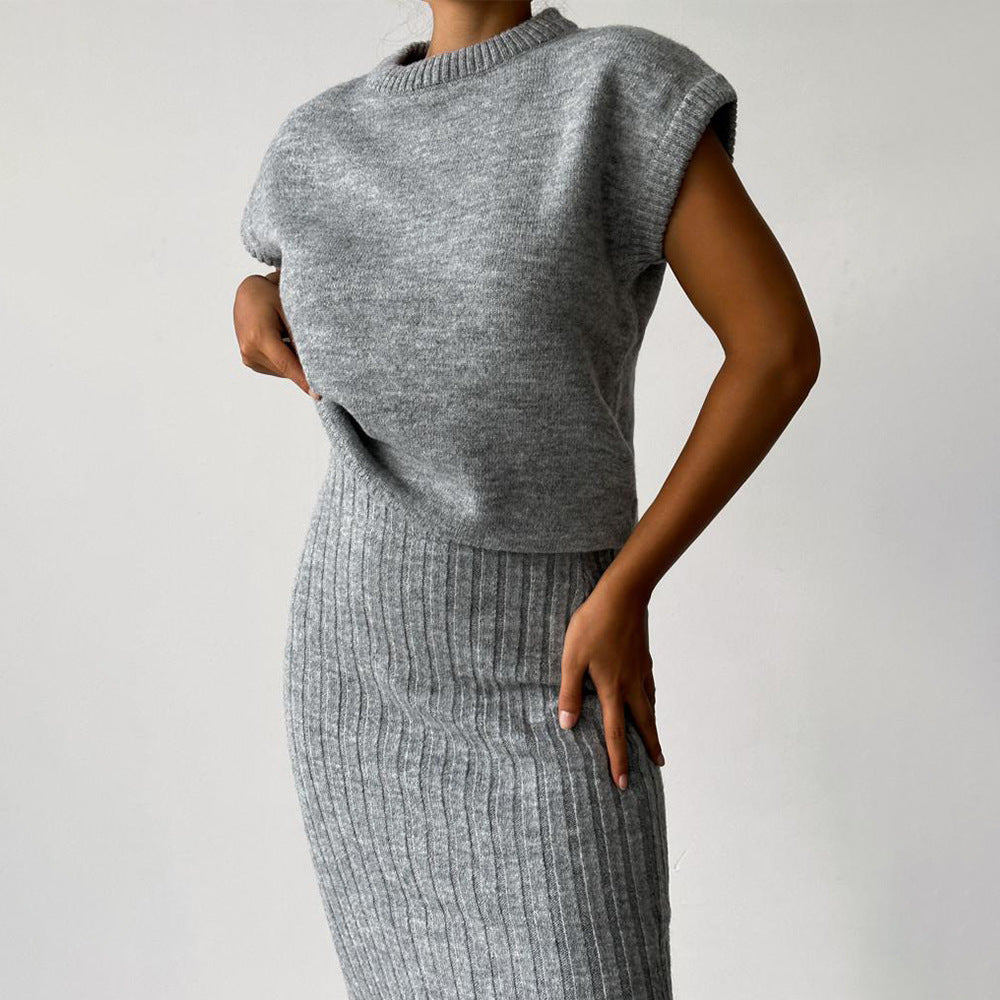 Sweater Suit Women's Sleeveless Pullover Coat Skirt -