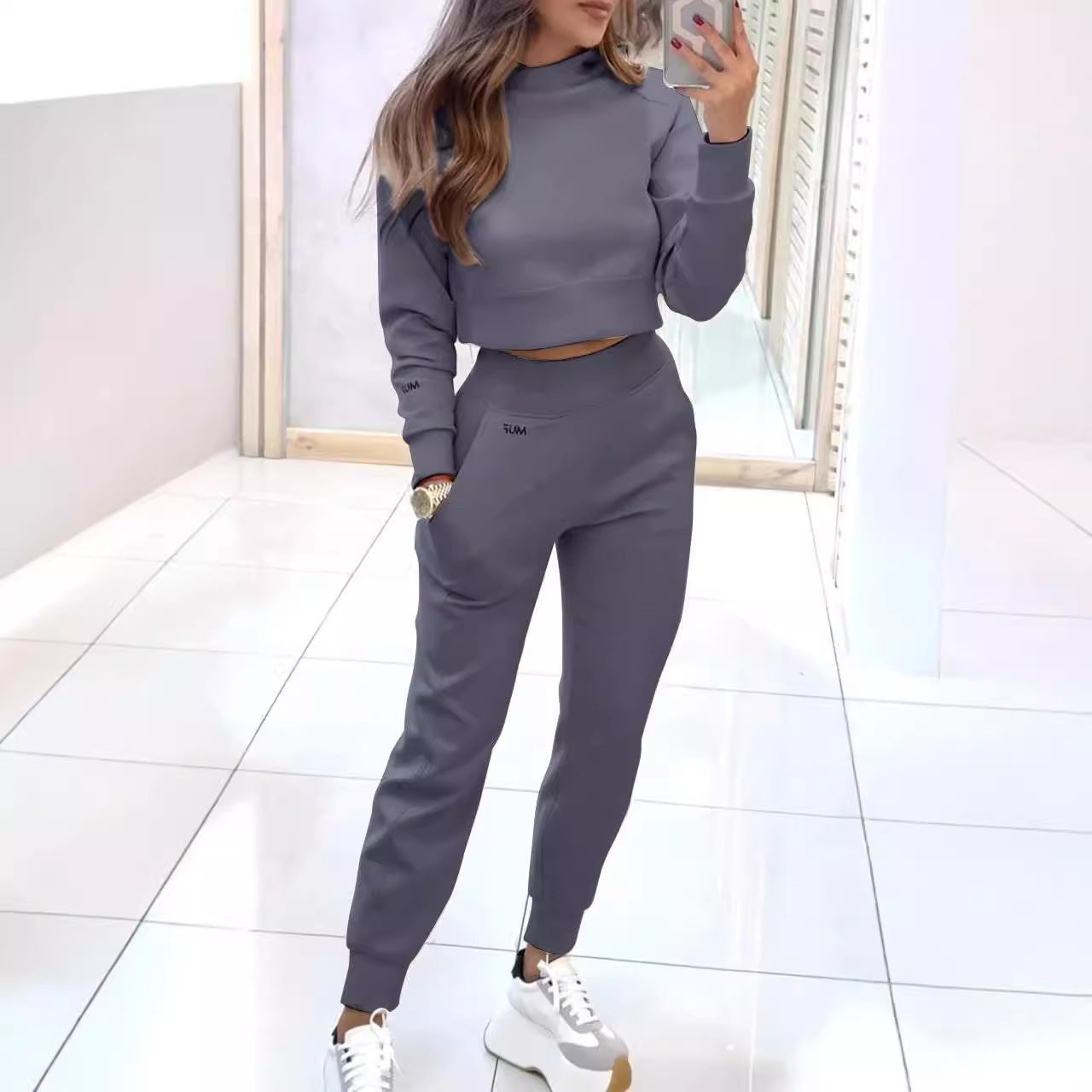 Set Sport-Casual Feminin: Top Mâneci Lungi, Pantaloni Drepți cu Buzunare -