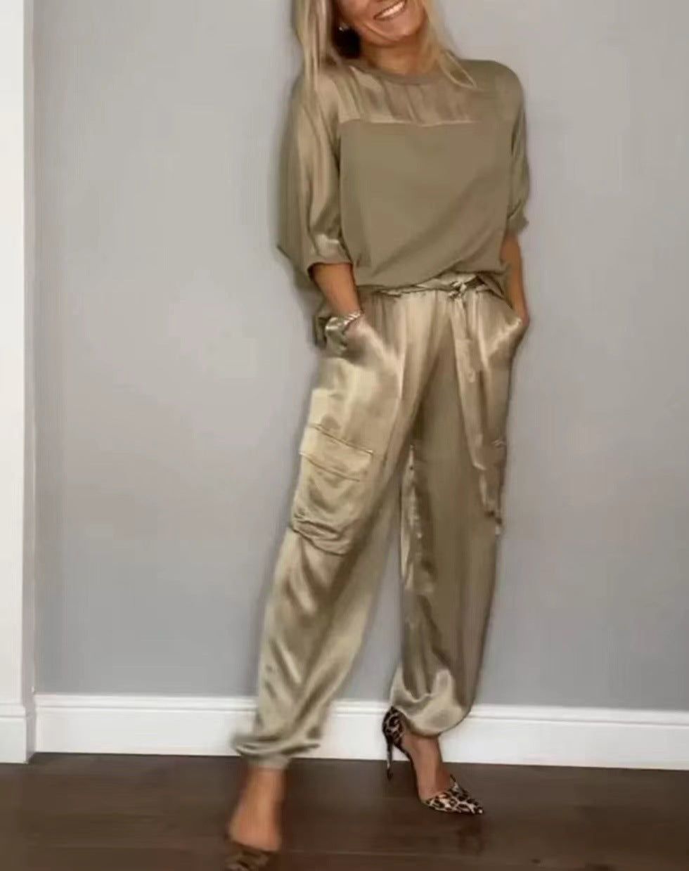 Fashion Women's Smooth Satin Half Sleeve Top Blouse And Pants Two-piece Set -