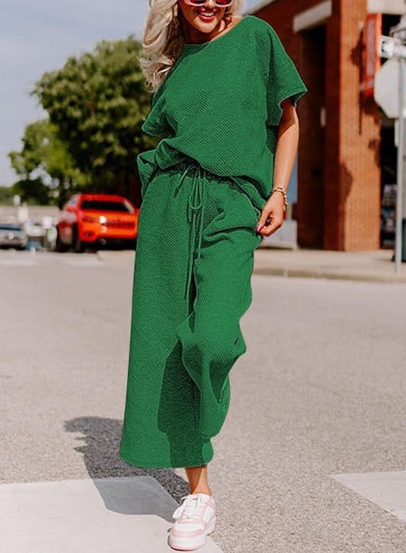 Solid Color Texture Casual Fashion Women's Wear Short-sleeved Trousers Two-piece Set -